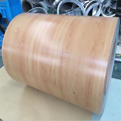 La bobine en acier enduite d'une première couche de peinture de PPGL a galvanisé 1250mm pour couvrir des feuilles colorent enduit