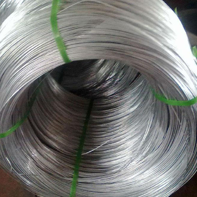 Le fil machine en acier galvanisé par Gi pour le PVC du cintre 2.5mm a enduit 7/0.33mm 275g/M2
