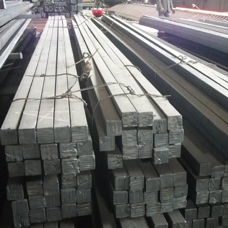 Billettes d'acier au carbone doux AiSi ASTM Catégorie 40 St37 125x125 Pièces forgées douces de courte longueur